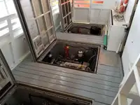 பயணிகள் கப்பல் விற்பனைக்கு