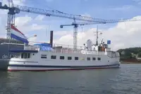 பயணிகள் கப்பல் விற்பனைக்கு