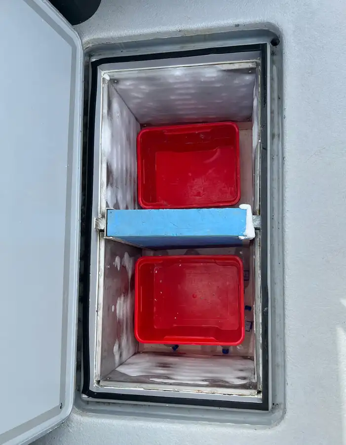 ஆராய்ச்சி கப்பல் விற்பனைக்கு