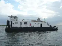 இழுவை படகு விற்பனைக்கு