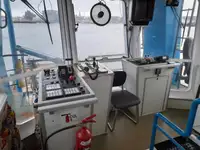 இழுக்கும் படகு விற்பனைக்கு