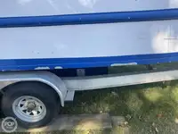 டிராலர் விற்பனைக்கு