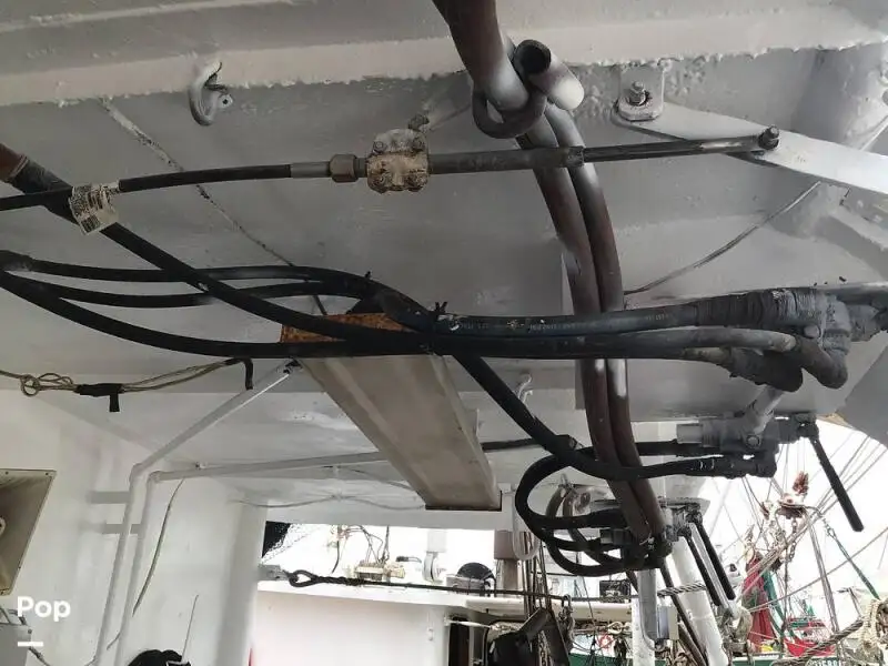 டிராலர் விற்பனைக்கு