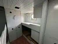 டிராலர் விற்பனைக்கு
