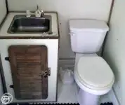 குரூஸ் கப்பல் விற்பனைக்கு