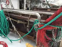 டிராலர் விற்பனைக்கு