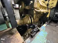 டிராலர் விற்பனைக்கு