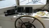 டிராலர் விற்பனைக்கு