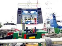 இழுக்கும் படகு விற்பனைக்கு