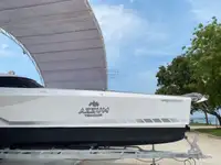 குரூஸ் கப்பல் விற்பனைக்கு