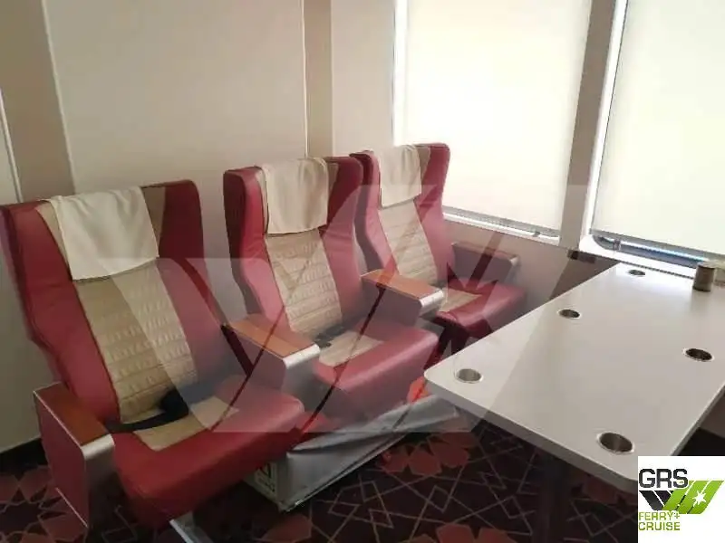 குரூஸ் கப்பல் விற்பனைக்கு
