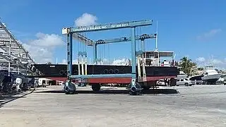 லேண்டிங் கிராஃப்ட், டேங்க் விற்பனைக்கு
