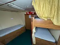 இழுக்கும் படகு விற்பனைக்கு