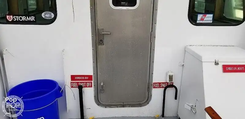 டிராலர் விற்பனைக்கு