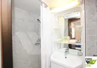குரூஸ் கப்பல் விற்பனைக்கு