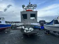காவல் படகு விற்பனைக்கு