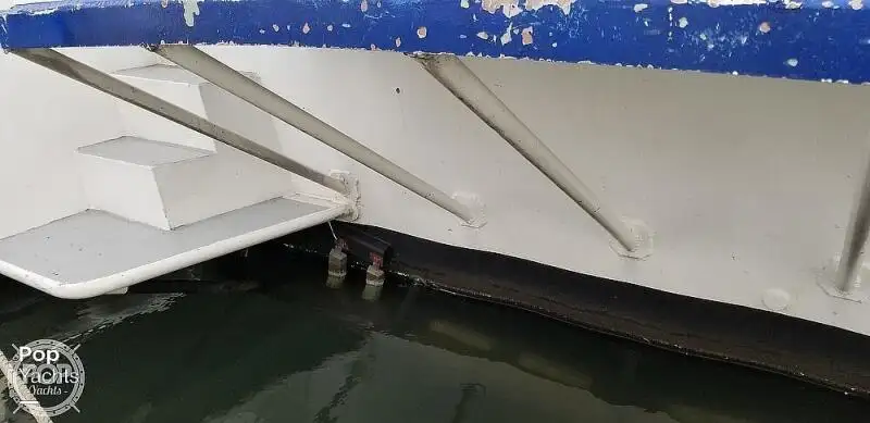 டிராலர் விற்பனைக்கு