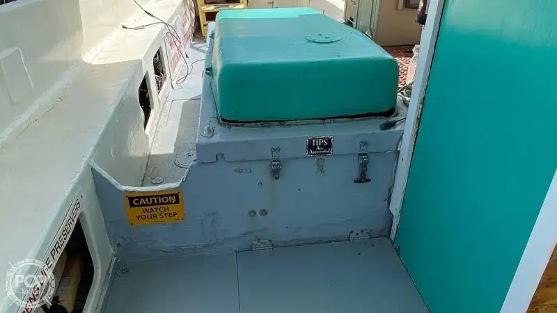 குரூஸ் கப்பல் விற்பனைக்கு