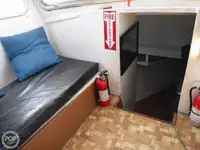 டிராலர் விற்பனைக்கு