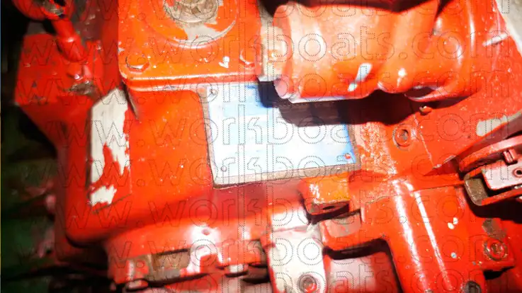 இழுக்கும் படகு விற்பனைக்கு