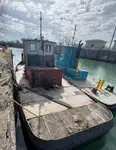 இழுக்கும் படகு விற்பனைக்கு