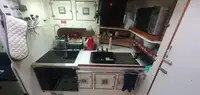 கண்டெய்னர் கப்பல் விற்பனைக்கு