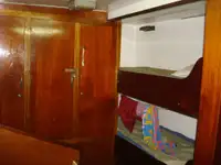 டிராலர் விற்பனைக்கு