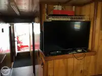 டிராலர் விற்பனைக்கு