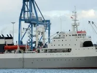 டிராலர் விற்பனைக்கு