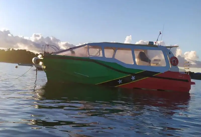 படகு கப்பல் விற்பனைக்கு