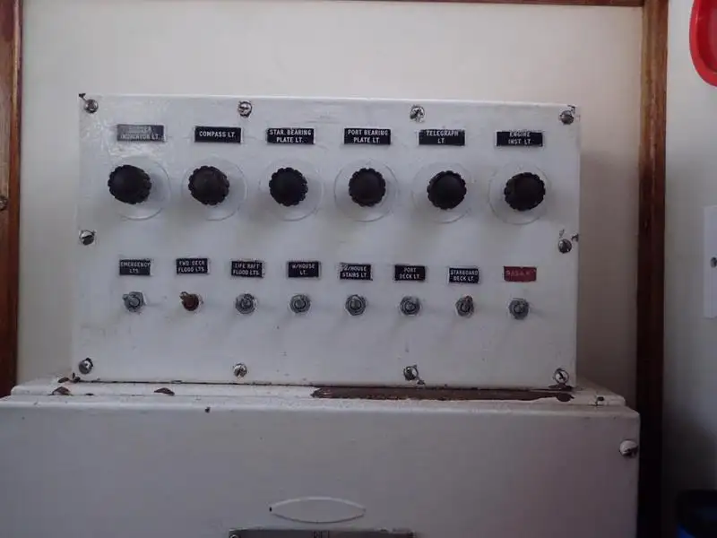 ஆய்வு கப்பல் விற்பனைக்கு