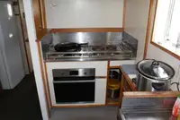 பயணிகள் கப்பல் விற்பனைக்கு