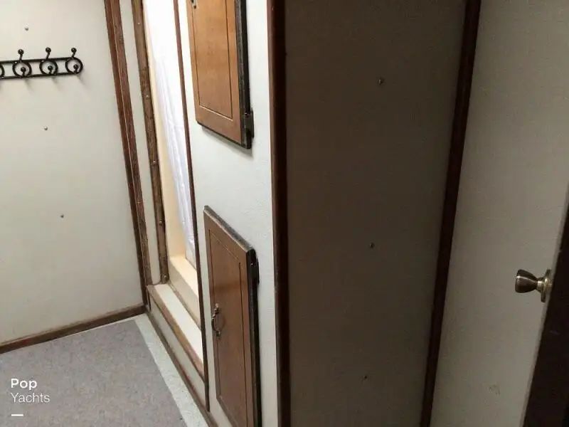 டிராலர் விற்பனைக்கு