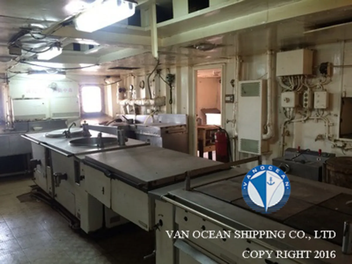 டிராலர் விற்பனைக்கு