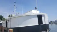 டிராலர் விற்பனைக்கு