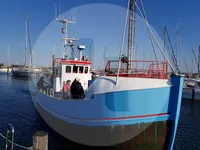 மீன்பிடி கப்பல் விற்பனைக்கு