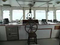 இழுக்கும் படகு விற்பனைக்கு