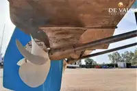 ஹைட்ரோஃபாயில் விற்பனைக்கு