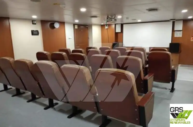டைவ் ஆதரவு விற்பனைக்கு