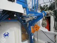 டிராலர் விற்பனைக்கு