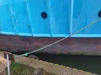 இழுக்கும் படகு விற்பனைக்கு