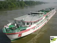 குரூஸ் கப்பல் விற்பனைக்கு