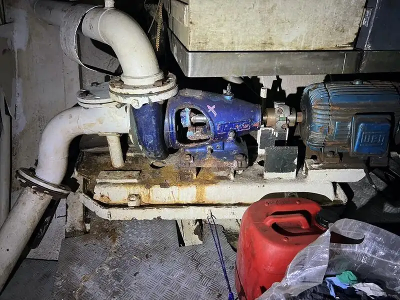 டிராலர் விற்பனைக்கு