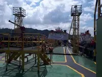 எண்ணெய் / இரசாயன டேங்கர் விற்பனைக்கு