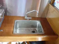 டிராலர் விற்பனைக்கு