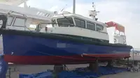 குழு படகு விற்பனைக்கு