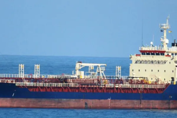 Oil/Chemical tanker for sale