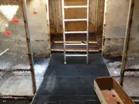 டிராலர் விற்பனைக்கு