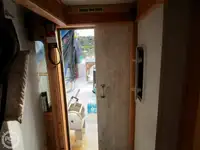டிராலர் விற்பனைக்கு