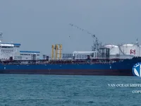 எண்ணெய் / இரசாயன டேங்கர் விற்பனைக்கு